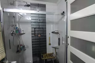 98 Wiltshire Ct, Schaumburg, IL 60193 - Photo 12