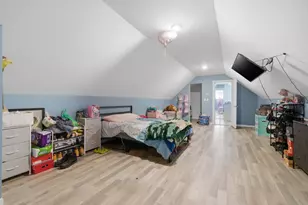 1409 W 71st Pl, Chicago, IL 60636 - Photo 10