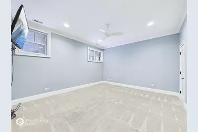 5038 N Ravenswood Avenue, Chicago, IL 60640 - Photo 36