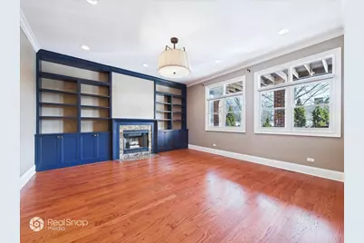 5038 N Ravenswood Avenue, Chicago, IL 60640 - Photo 8