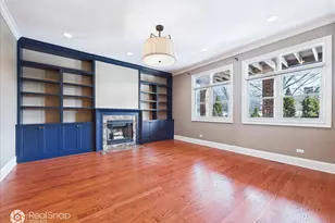 5038 N Ravenswood Ave, Chicago, IL 60640 - Photo 8