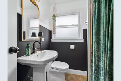 714 E Eisenhower Avenue, Palatine, IL 60074 - Photo 8