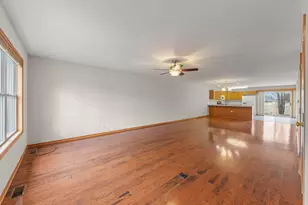 230 Morrow St, Somonauk, IL 60552 - Photo 6