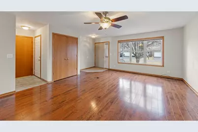 230 Morrow Street #D, Somonauk, IL 60552 - Photo 8