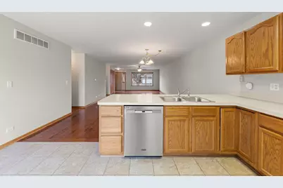 230 Morrow Street #D, Somonauk, IL 60552 - Photo 14