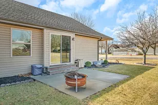 368 Crotty Ave, Seneca, IL 61360 - Photo 22