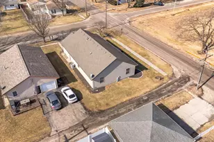 368 Crotty Ave, Seneca, IL 61360 - Photo 26