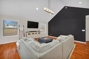 368 Crotty Ave, Seneca, IL 61360 - Photo 12