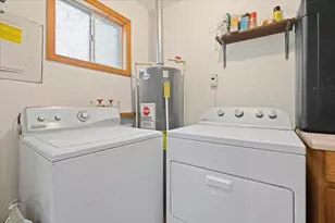 38195 N Charleston Rd, Beach Park, IL 60087 - Photo 18