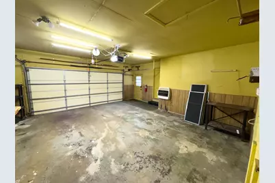 100 S Westview Drive, Pontiac, IL 61764 - Photo 32