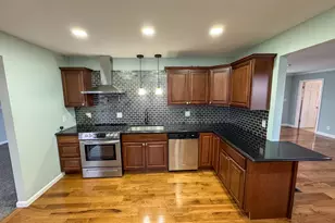 100 S Westview Dr, Pontiac, IL 61764 - Photo 12