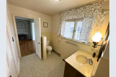 100 S Westview Drive, Pontiac, IL 61764 - Photo 28