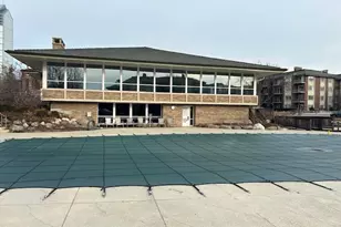 5 Oak Brook Club Dr, Oak Brook, IL 60523 - Photo 30