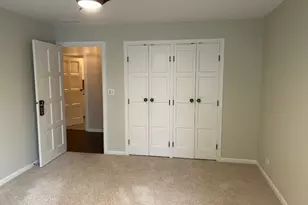 5 Oak Brook Club Dr, Oak Brook, IL 60523 - Photo 24