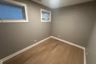 4950 S Michigan Ave, Chicago, IL 60615 - Photo 8