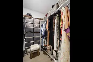 150 W Superior St, Chicago, IL 60654 - Photo 12