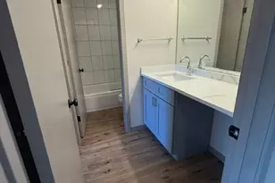 1813 Hemlock Pl, Schaumburg, IL 60173 - Photo 12