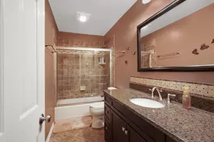 4050 Dundee Rd, Northbrook, IL 60062 - Photo 8