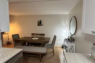 8200 Woodglen Ln, Downers Grove, IL 60516 - Photo 10