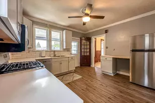 502 Chestnut St, Waukegan, IL 60085 - Photo 4