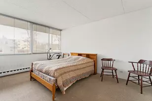 300 N Maple Ave, Oak Park, IL 60302 - Photo 12