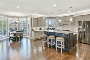 519 Litchfield Ln, Bartlett, IL 60103 - Photo 10