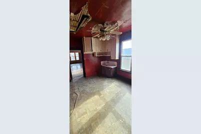 10508 S Avenue M, Chicago, IL 60617 - Photo 12