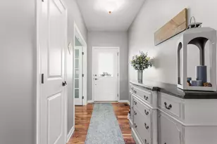 959 Sunburst Ln, Gilberts, IL 60136 - Photo 2