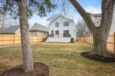 1042 Dewey Avenue, Evanston, IL 60202 - Photo 34