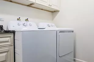 1387 S Glen Cir, Aurora, IL 60506 - Photo 10