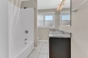 6200 Rob Roy Dr, Oak Forest, IL 60452 - Photo 12