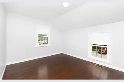 2576 Plainfield Road, Joliet, IL 60435 - Photo 12