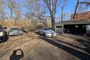 14131 Lincoln Ave, Dolton, IL 60419 - Photo 4