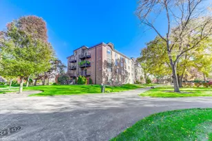 1126 S New Wilke Rd, Arlington Heights, IL 60005 - Photo 32