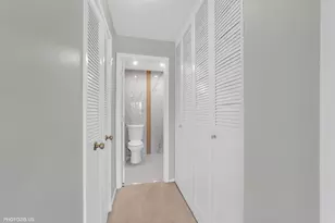 1126 S New Wilke Rd, Arlington Heights, IL 60005 - Photo 16