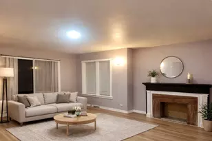 8017 S St Lawrence Ave, Chicago, IL 60619 - Photo 2