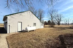 4799 Center Rd, Rochelle, IL 61068 - Photo 6