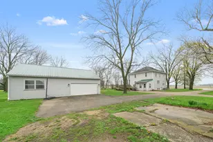 4799 Center Rd, Rochelle, IL 61068 - Photo 44