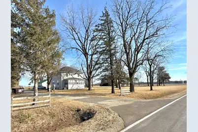 4799 Center Road, Rochelle, IL 61068 - Photo 4