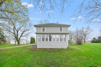 4799 Center Road, Rochelle, IL 61068 - Photo 2