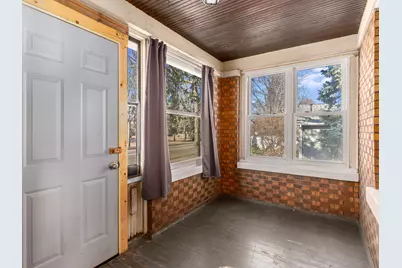 124 S Midland Avenue, Joliet, IL 60436 - Photo 6