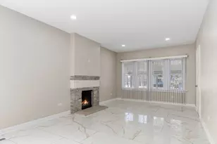 124 S Midland Ave, Joliet, IL 60436 - Photo 8