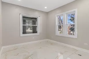 124 S Midland Ave, Joliet, IL 60436 - Photo 18