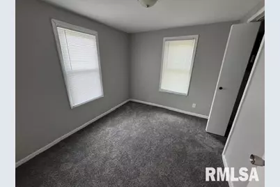 6812 33rd Street, Moline, IL 61265 - Photo 4