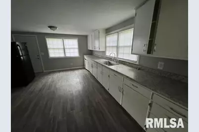 6812 33rd Street, Moline, IL 61265 - Photo 6