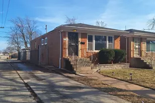 12549 S Michigan Ave, Chicago, IL 60628 - Photo 2