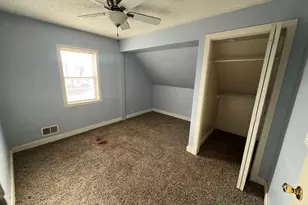 304 S 3rd St, Kirkland, IL 60146 - Photo 14