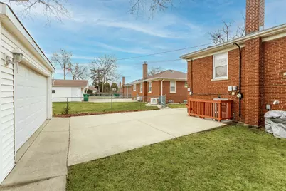 11053 Mandel Avenue, Westchester, IL 60154 - Photo 24