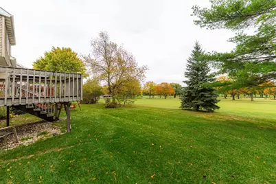 1169 Golf Court, Dekalb, IL 60115 - Photo 32
