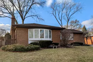 [Address not provided], Arlington Heights, IL 60004 - Photo 2